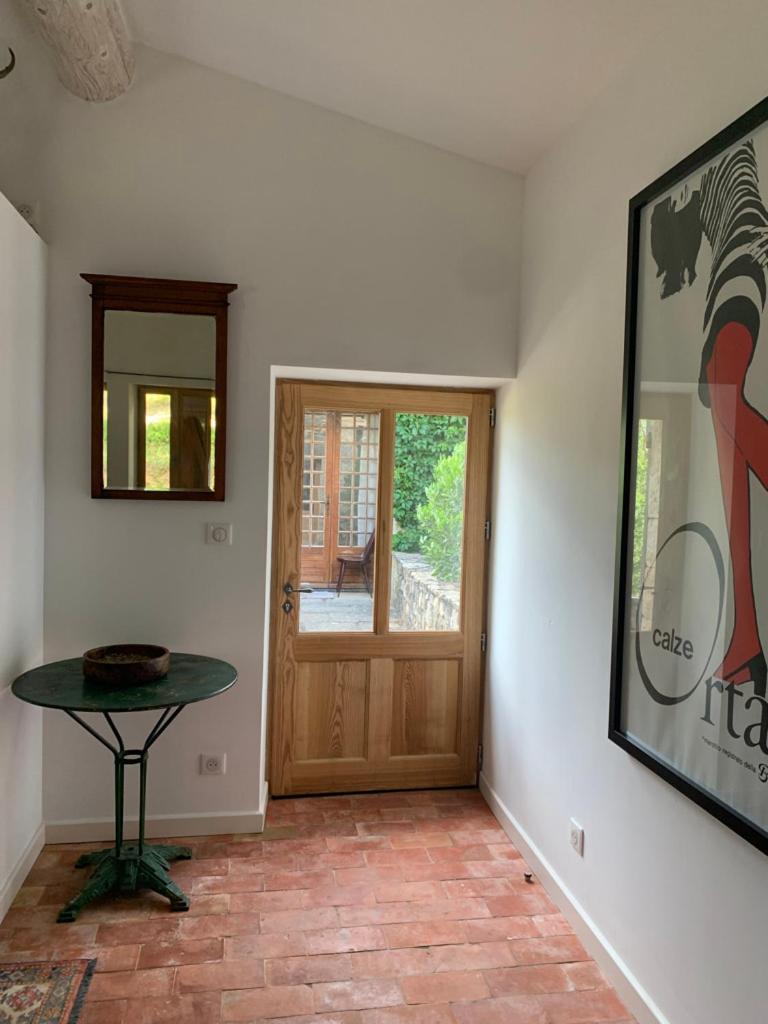 Montjustin Bergerie B&B 외부 사진